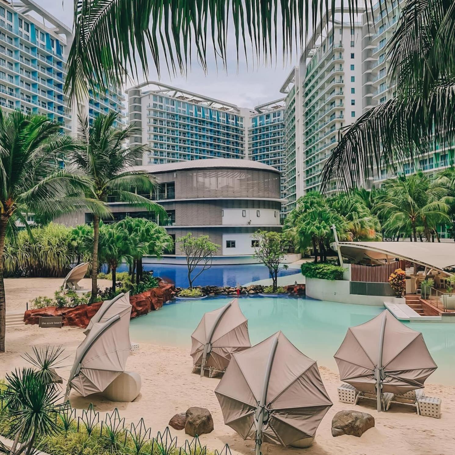 Holiday Escape Philippines Manila Esterno foto